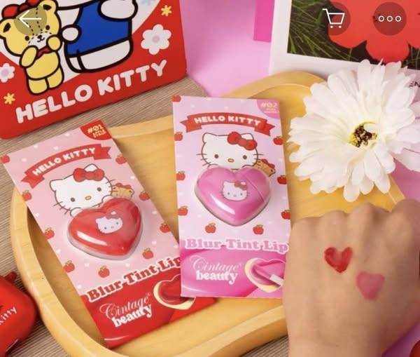 C*428 Cintage Beauty x Hello Kitty 聯名唇彩