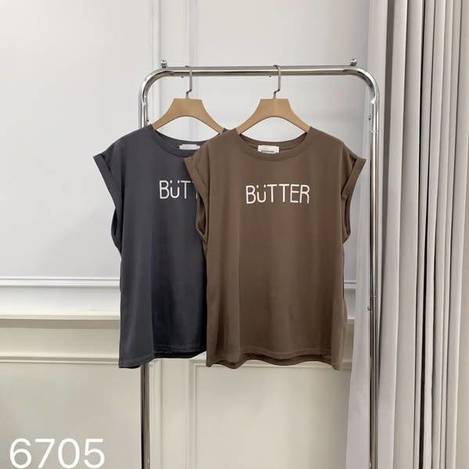 Q* Butter微笑反袖T