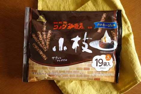 (N2609067)日本 森永×Komeda珈琲店 小枝巧克力 黑霜淇林風味/19袋入
