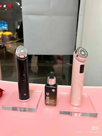Medicube Age Booster Pro 美容儀