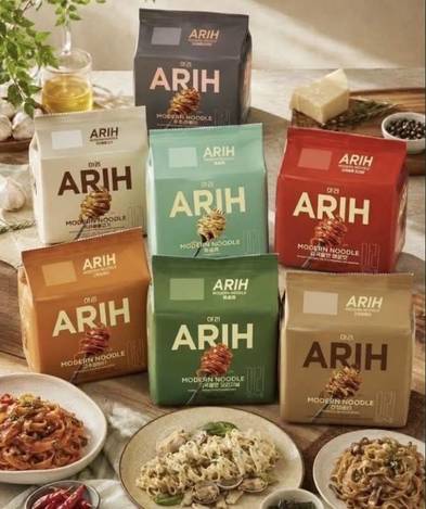  韓國 BTS x ARIH 現代摩登寬扁乾麵 