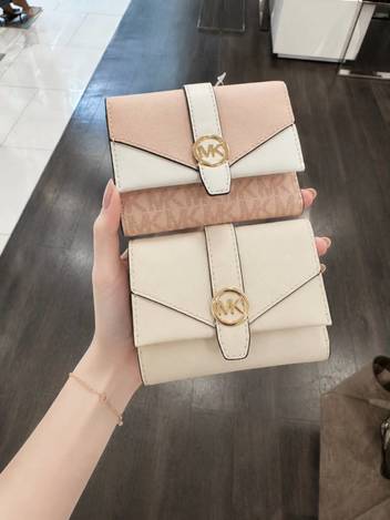 MICHAEL KORS 經典短夾✨mk