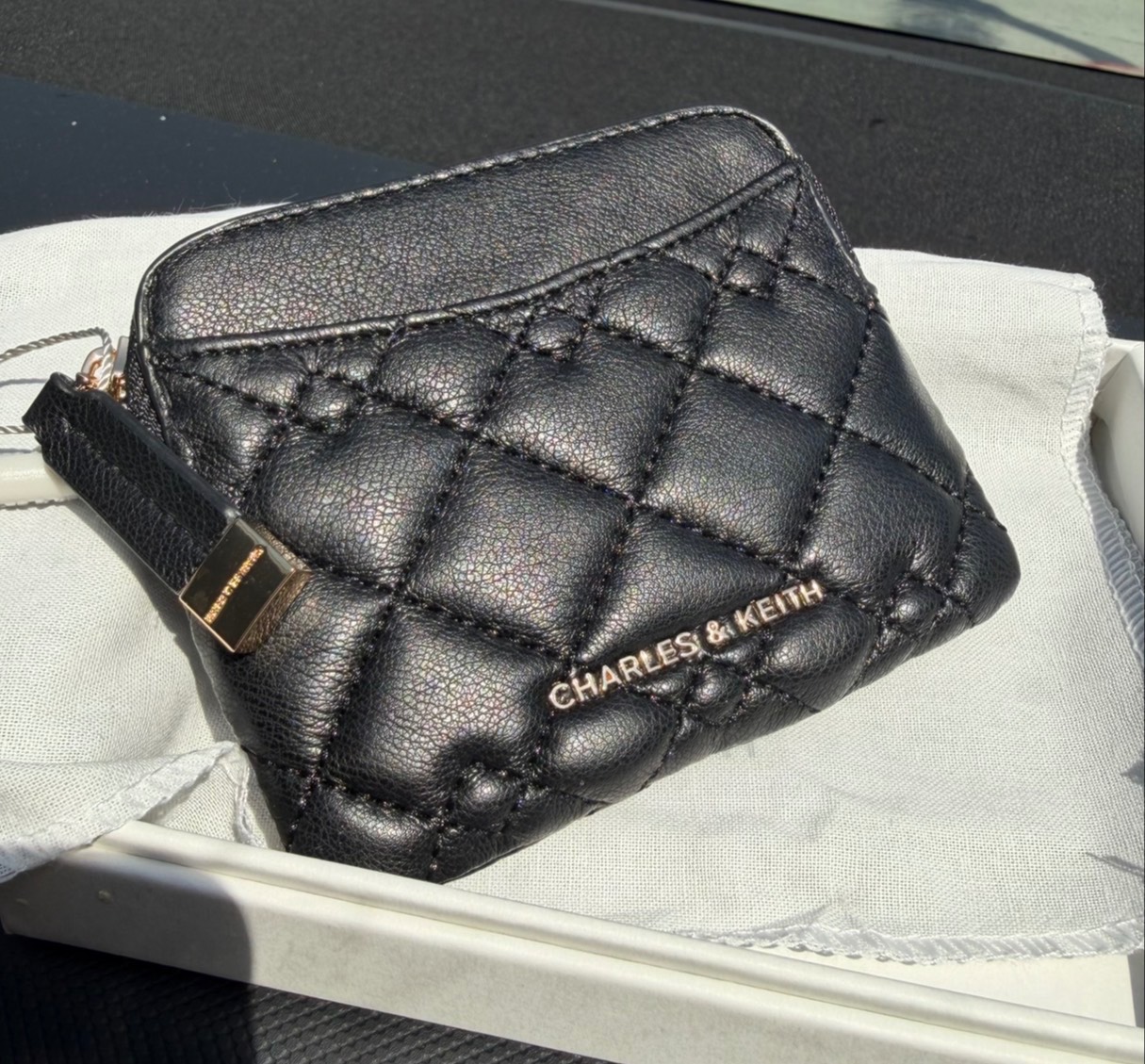 Charles & Keith 小CK 小香風零錢包🖤