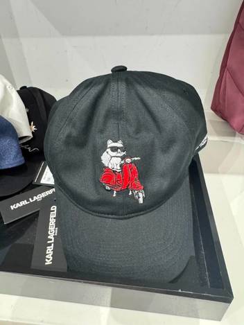 KARL LAGERFELD 老佛爺刺繡棒球帽