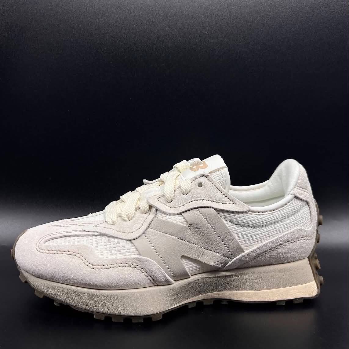 New Balance 327 麂皮編織 奶油橄欖綠