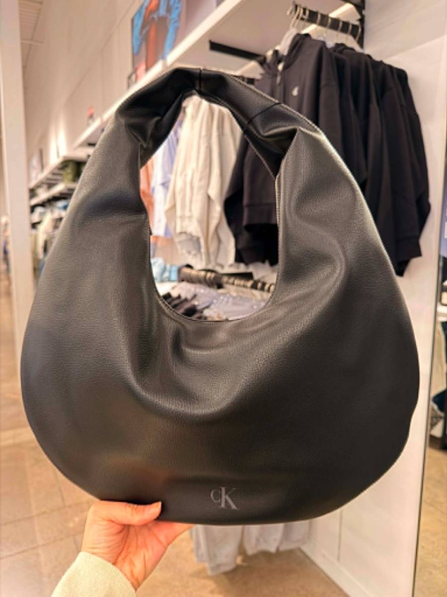 🖤 Calvin Klein Hobo 肩背包