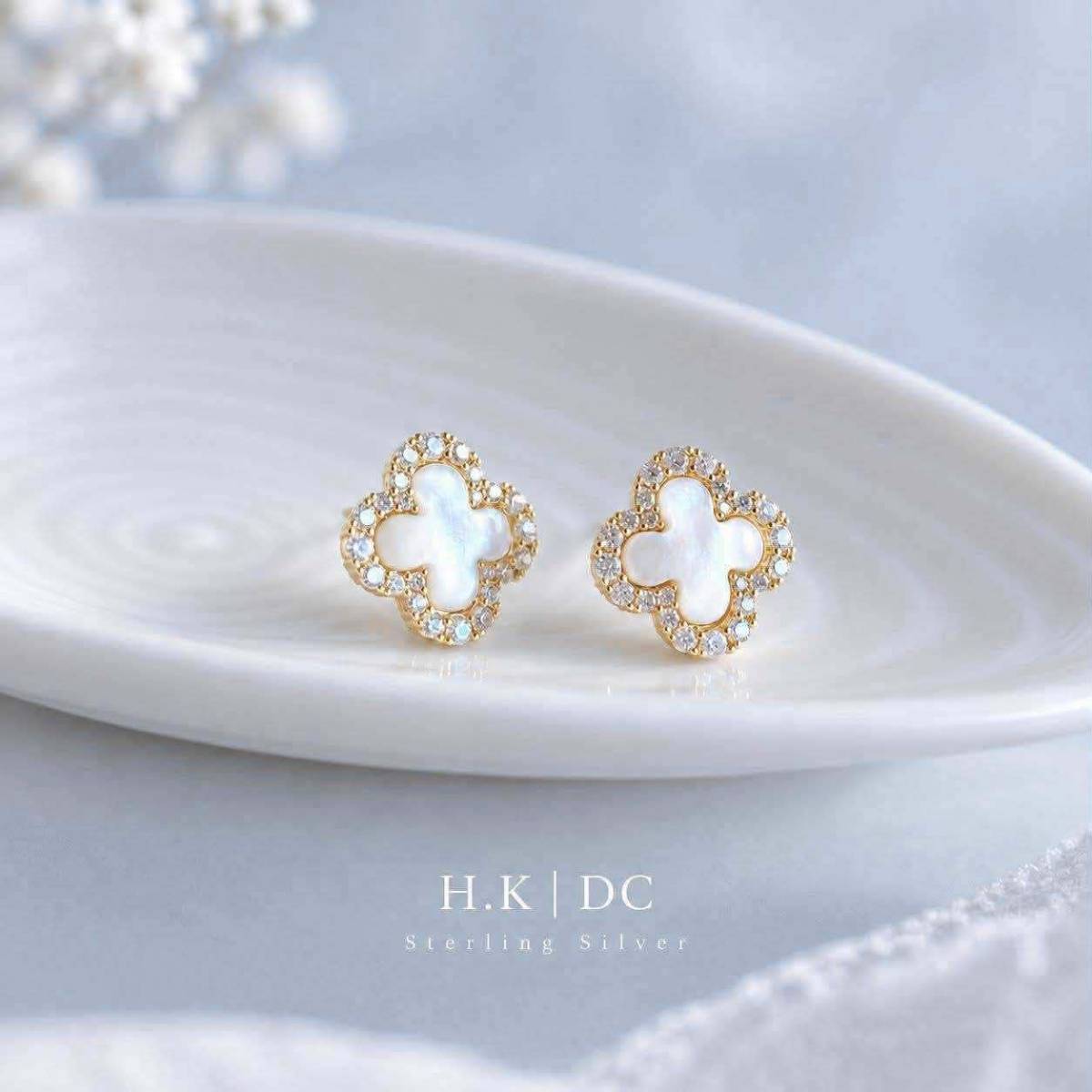 H.K DC 925純銀針｜幸運名媛白月光四葉草耳環 🍀✨