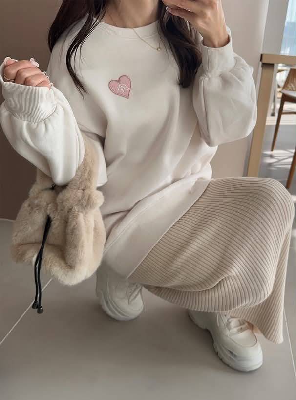 🇯🇵 日本 GRL 愛心泡泡袖大學T