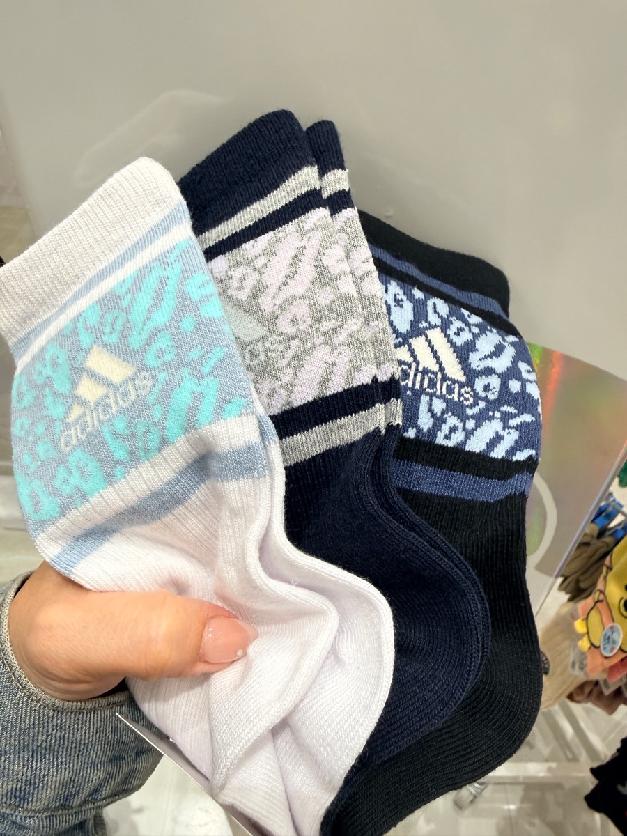 ❣️adidas 愛迪達 豹紋拼色中筒襪一組3雙🧦