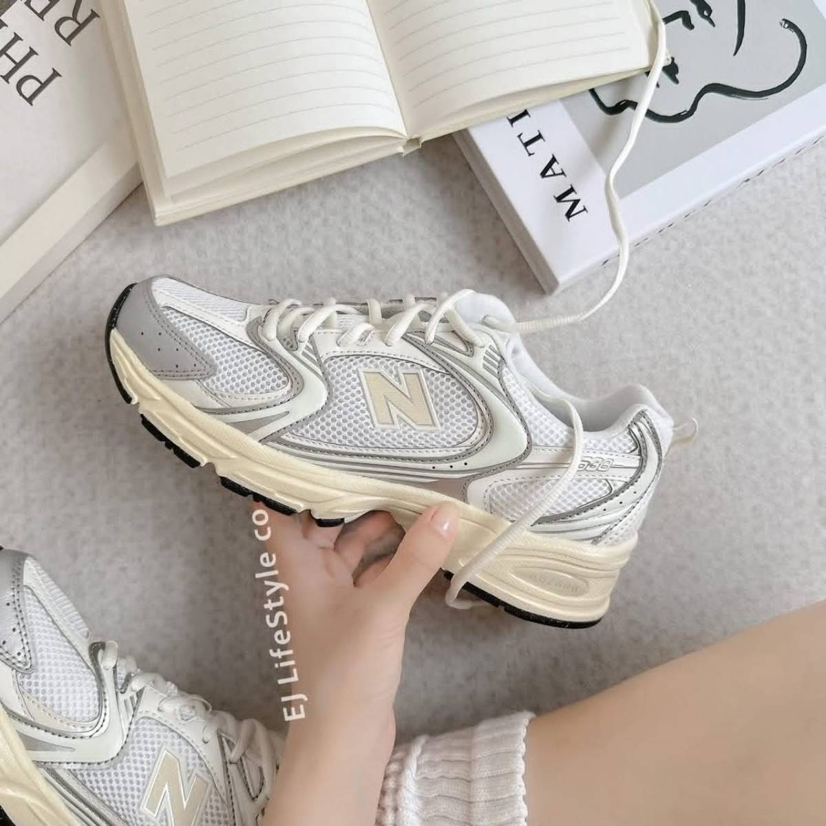 🤍 New Balance 530 白銀奶油底休閒鞋