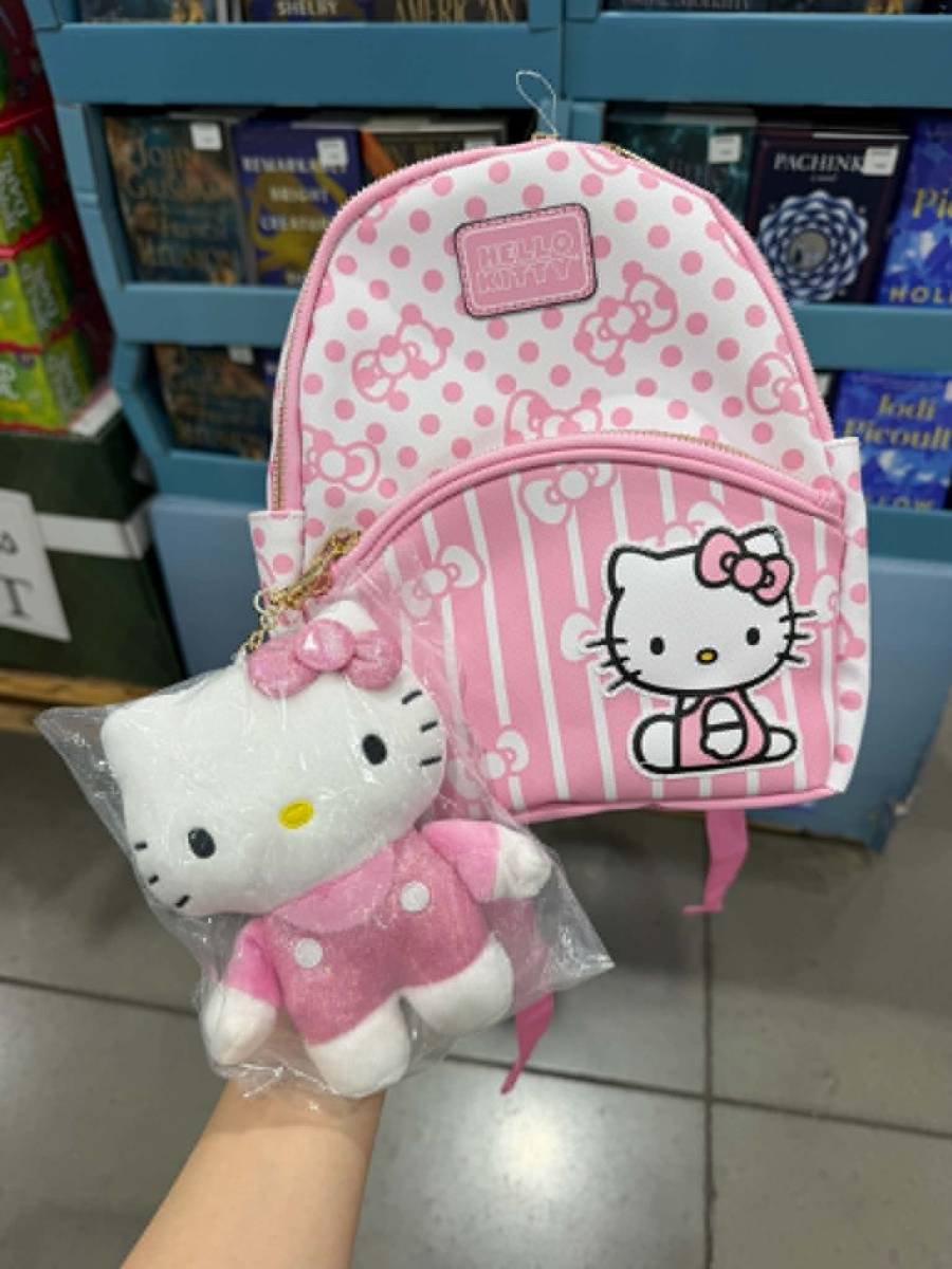 🎒 Disney / Sanrio 迷你後背包系列 💕