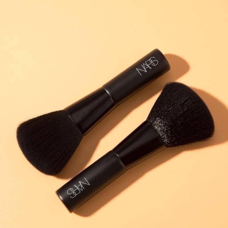 ✨NARS 迷你腮紅／蜜粉刷✨