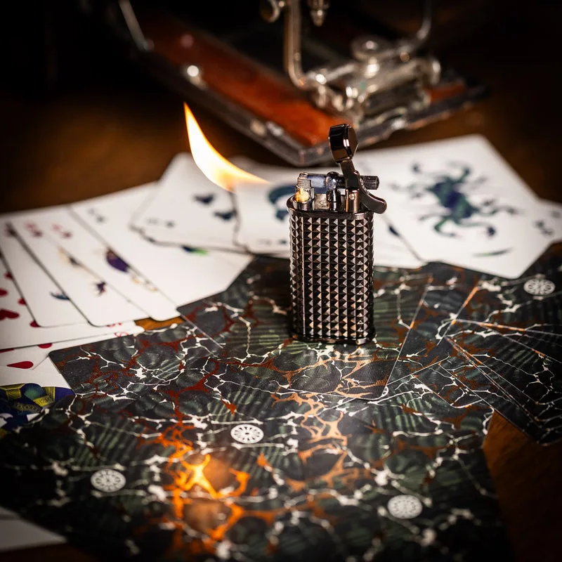 Kiribi Kabuto Kugi Pipe Lighter - Metallic Black