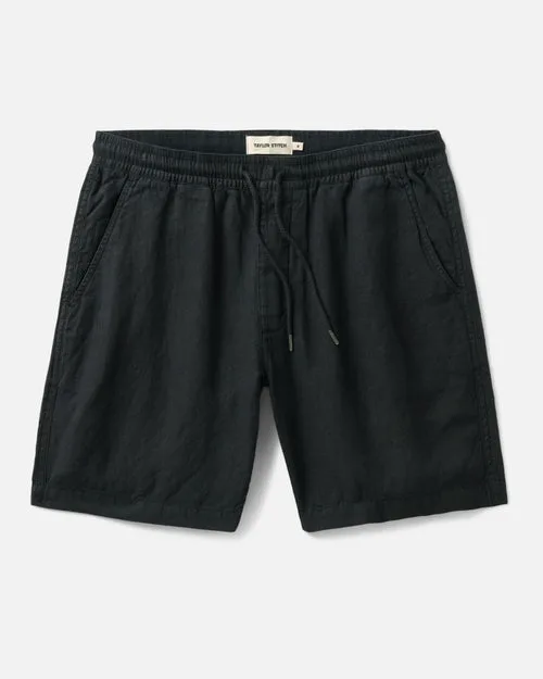 The Apres Short in Coal Hemp