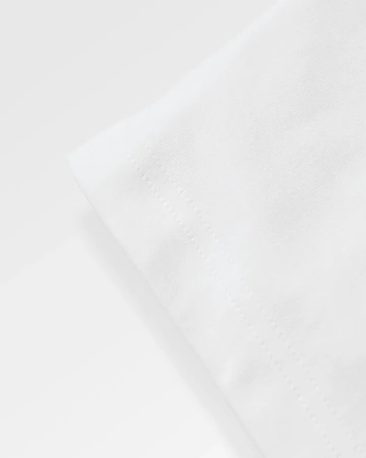 Vita Relaxed Fit Wordmark Embroidered T Shirt White