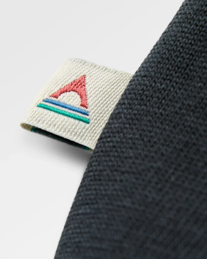 Pine Needle T Shirt Black