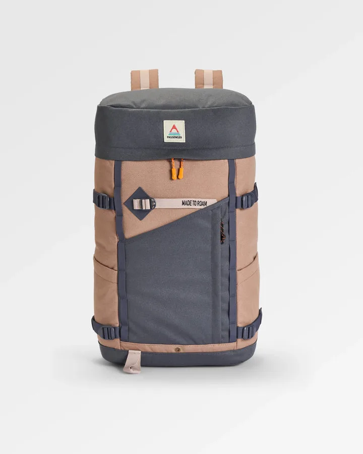 Vantage 30L Backpack - Charcoal/ Caramel - Flatlay