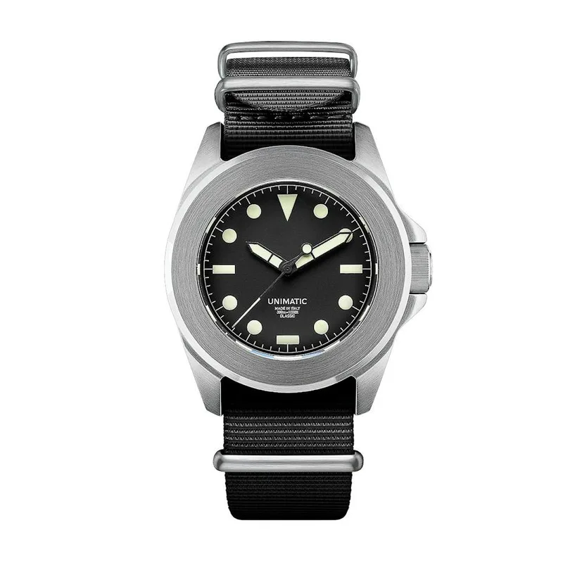 Uc4 Watch