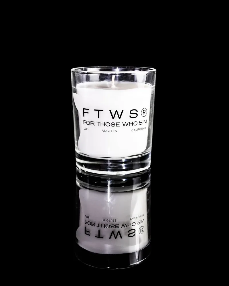 EDGE OF DESIRE CANDLE