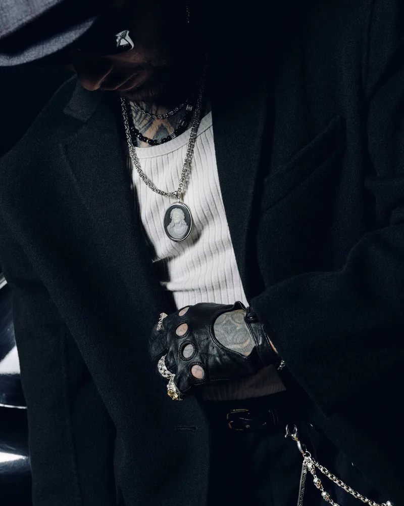 CAMEO CHAIN