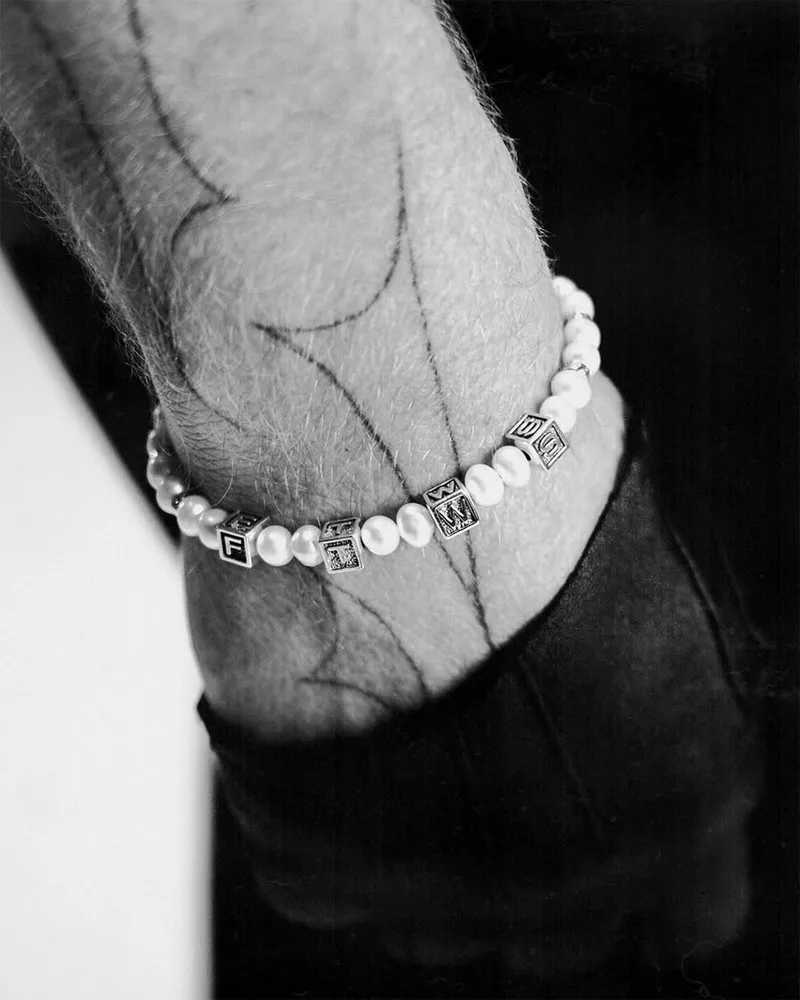 BLOCK PEARL BRACELET
