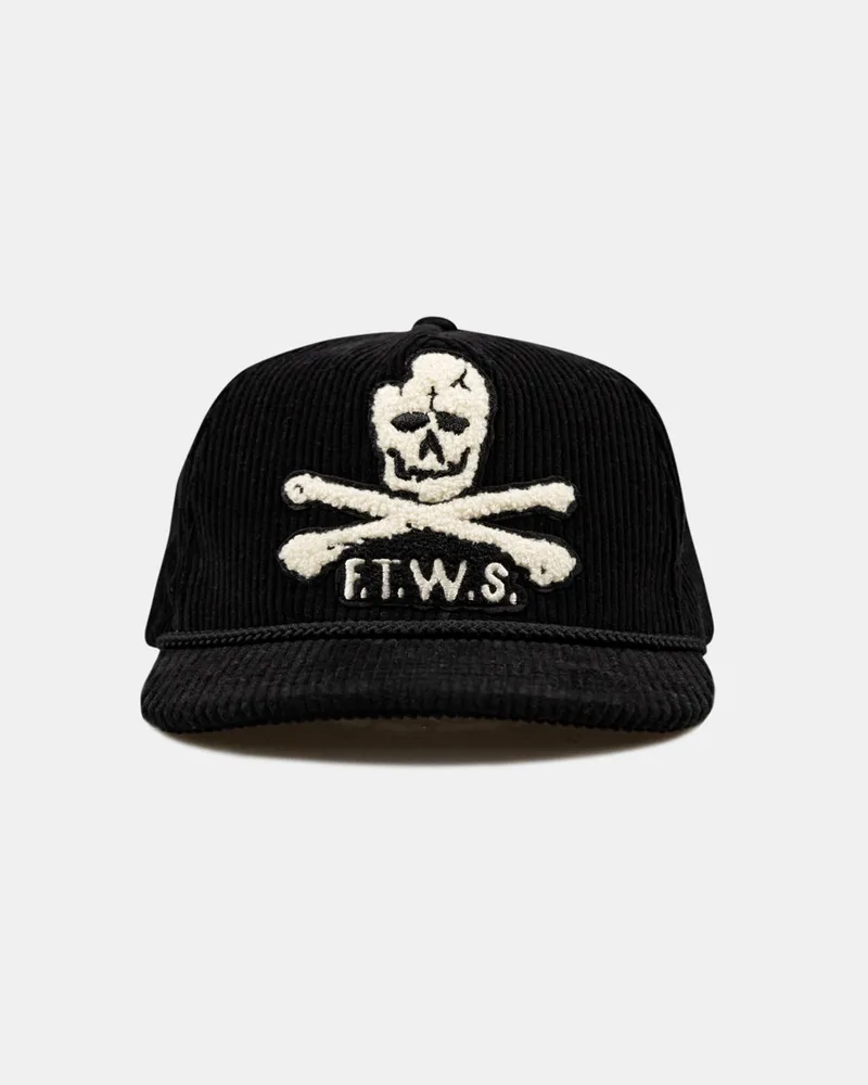 SKULL & BONES HAT