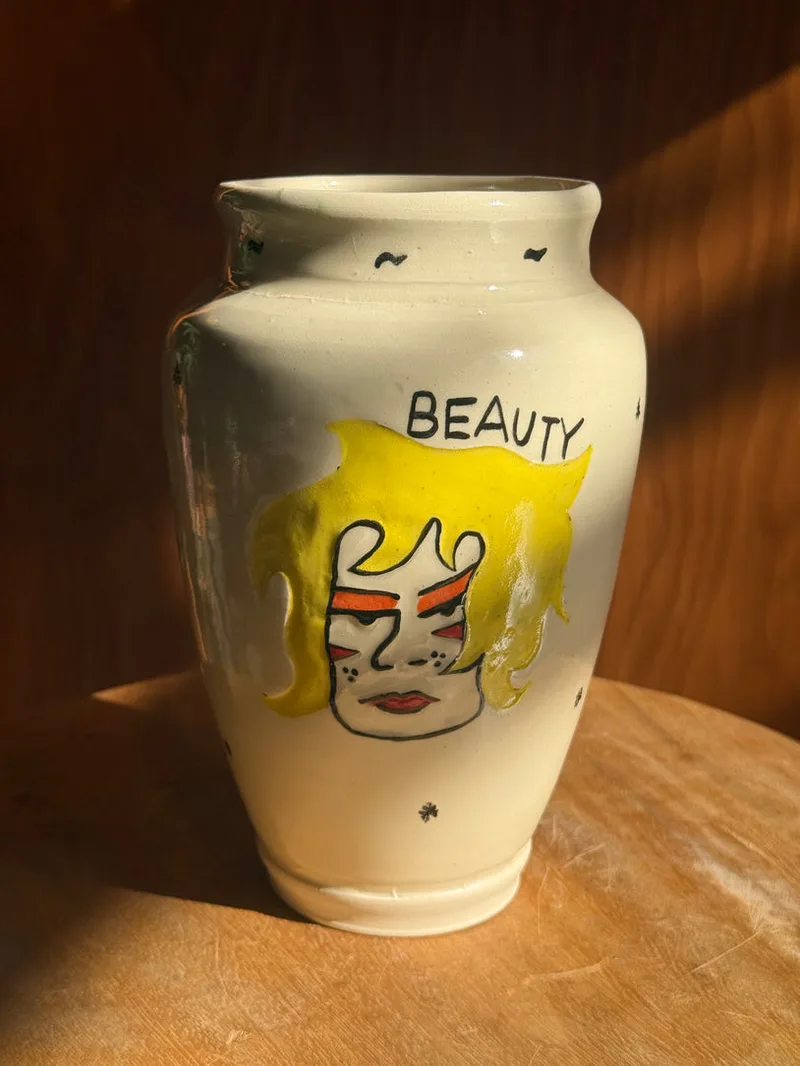 THE BEAUTY