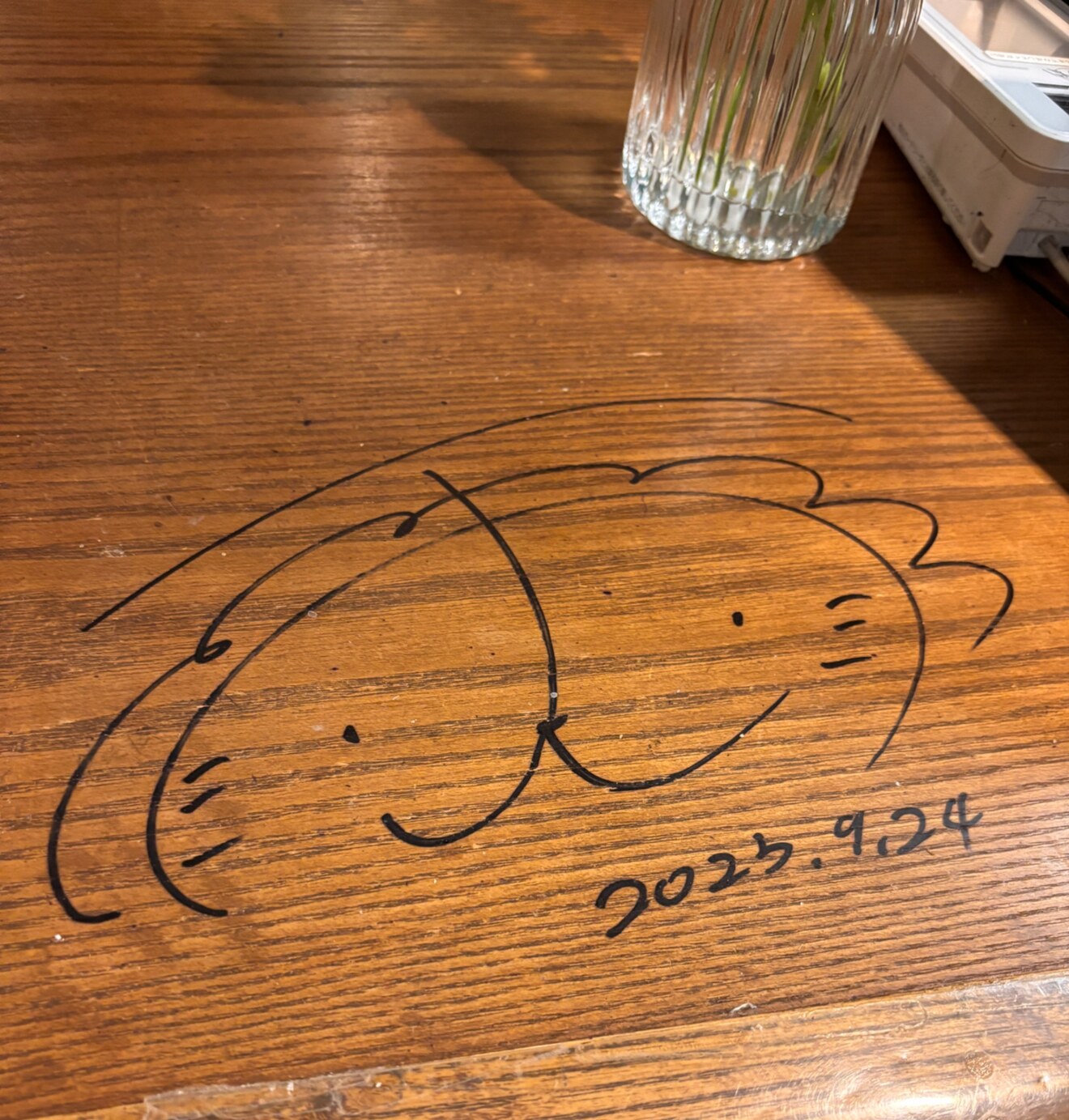 4695