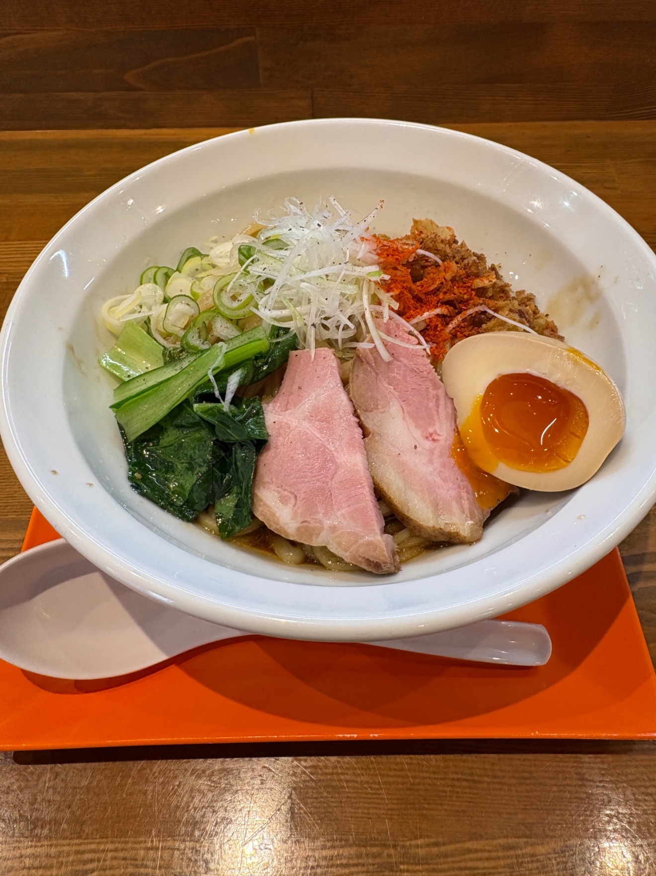 8895