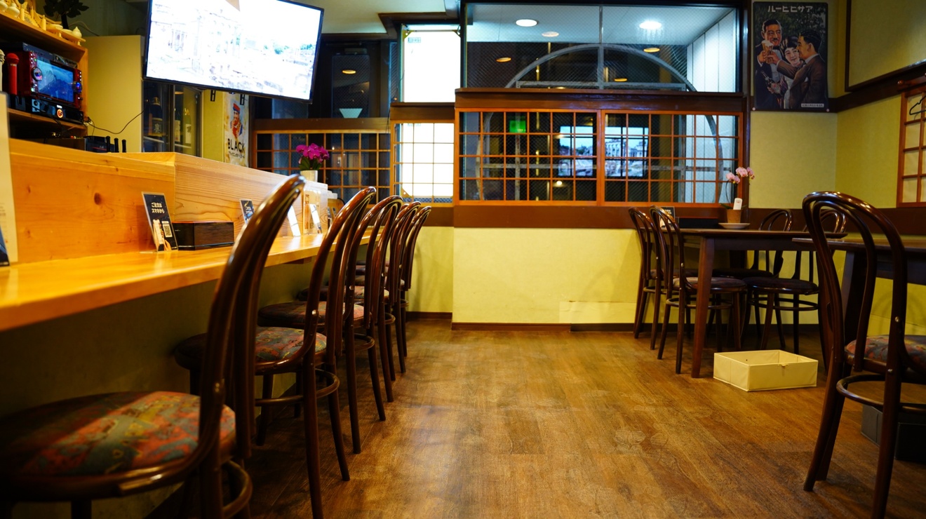 日本酒と干物と燻製 居酒屋かけはし