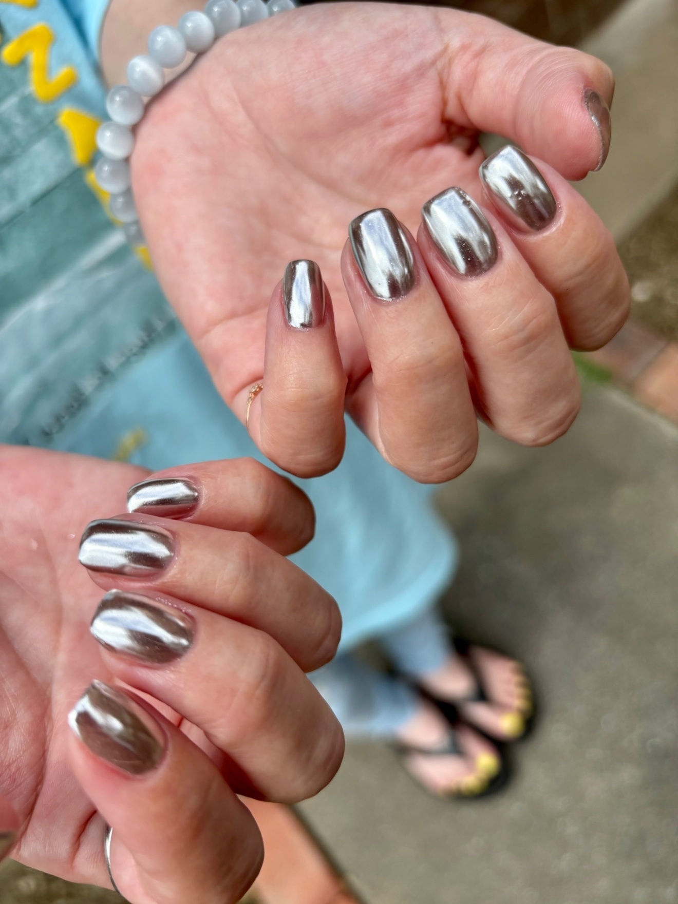 jams nail
