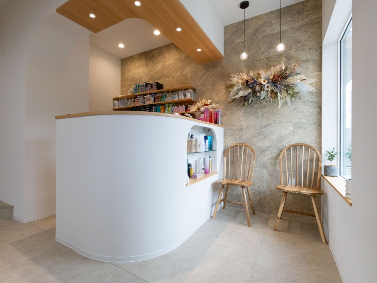 ETERUNA  HAIR&SPA