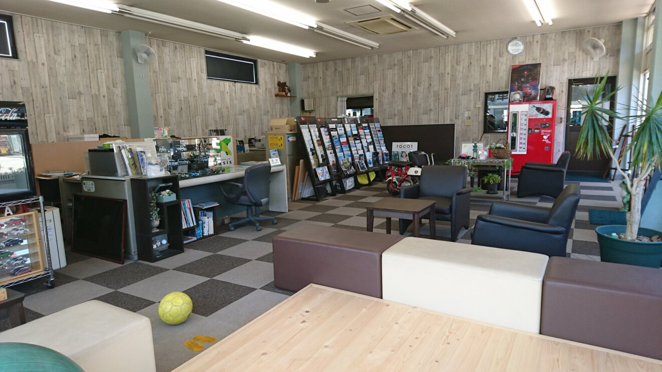 民間車検工場　カーサービス杉浦