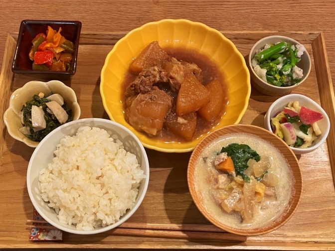 かなで食堂本店