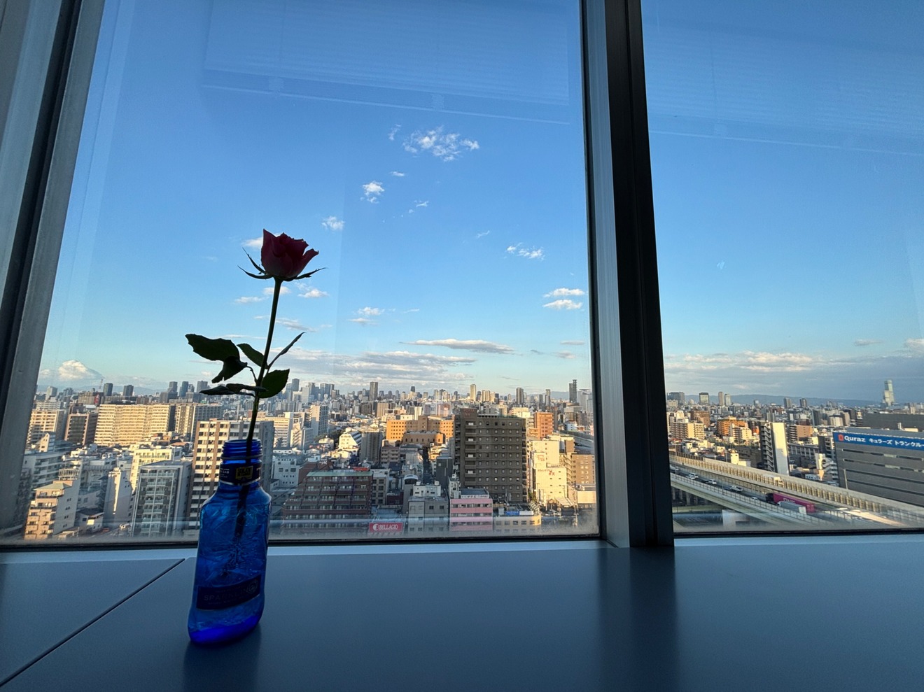 お花とふれあう　華道　フラワーアレンジ