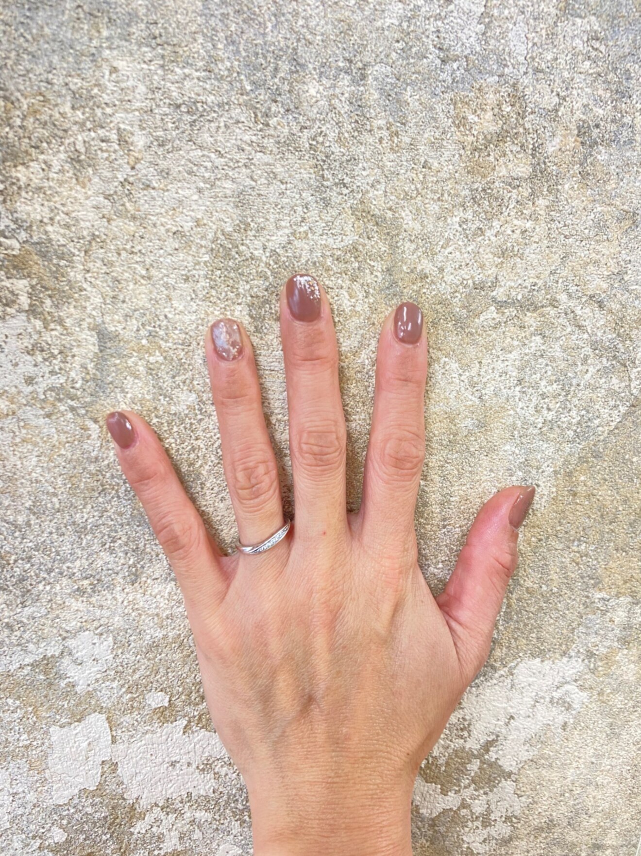 【愛媛ネイルとまつげ】グレッタ