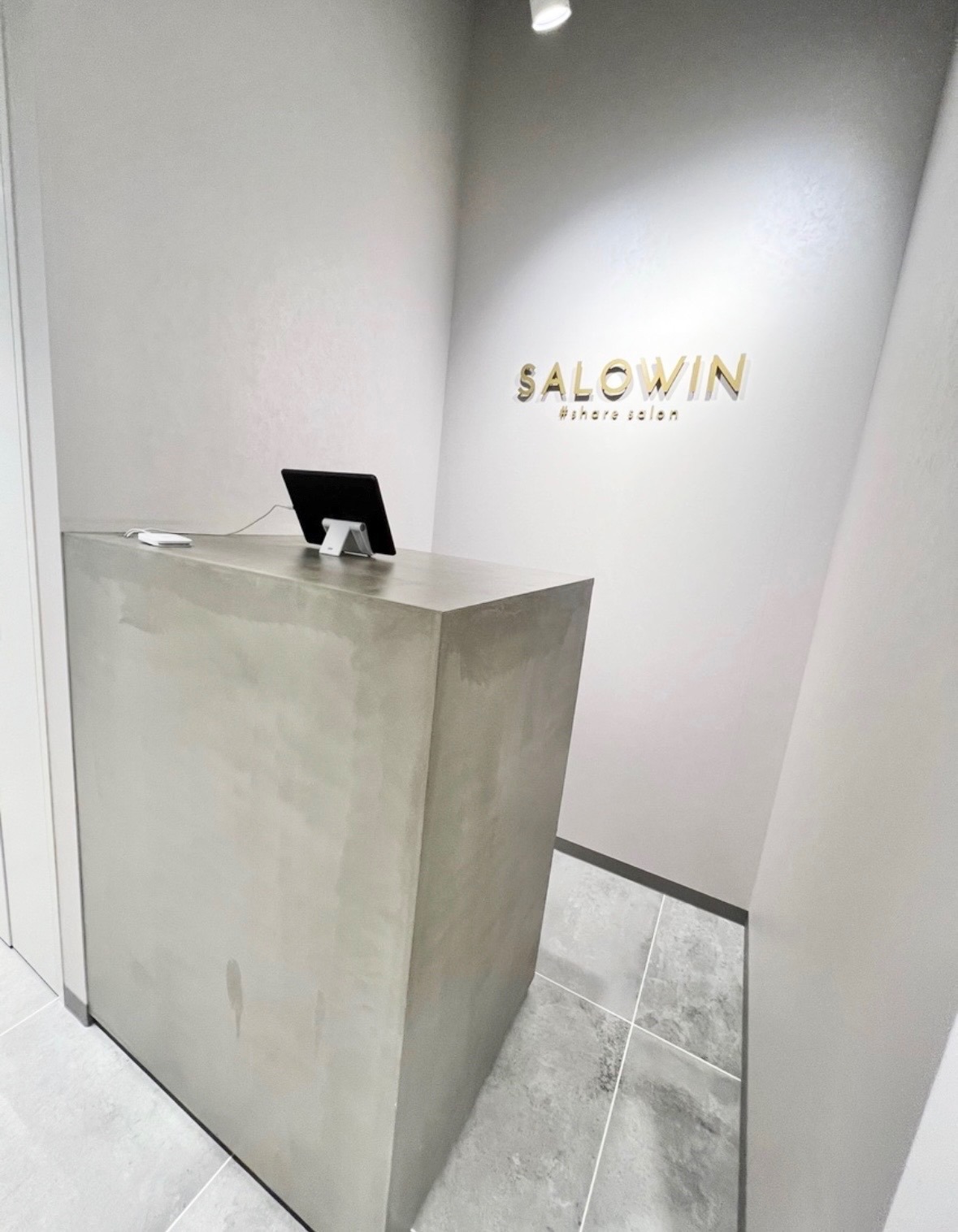 【神戸•美容室】SALOWIN神戸三宮店