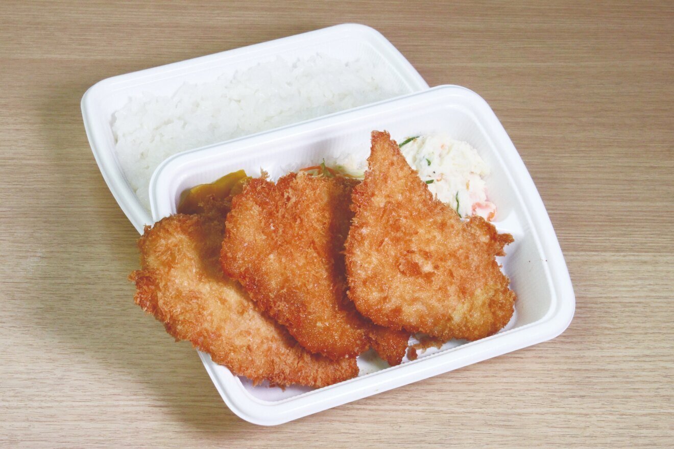 🐔博多唐揚げ うまかもん🐔