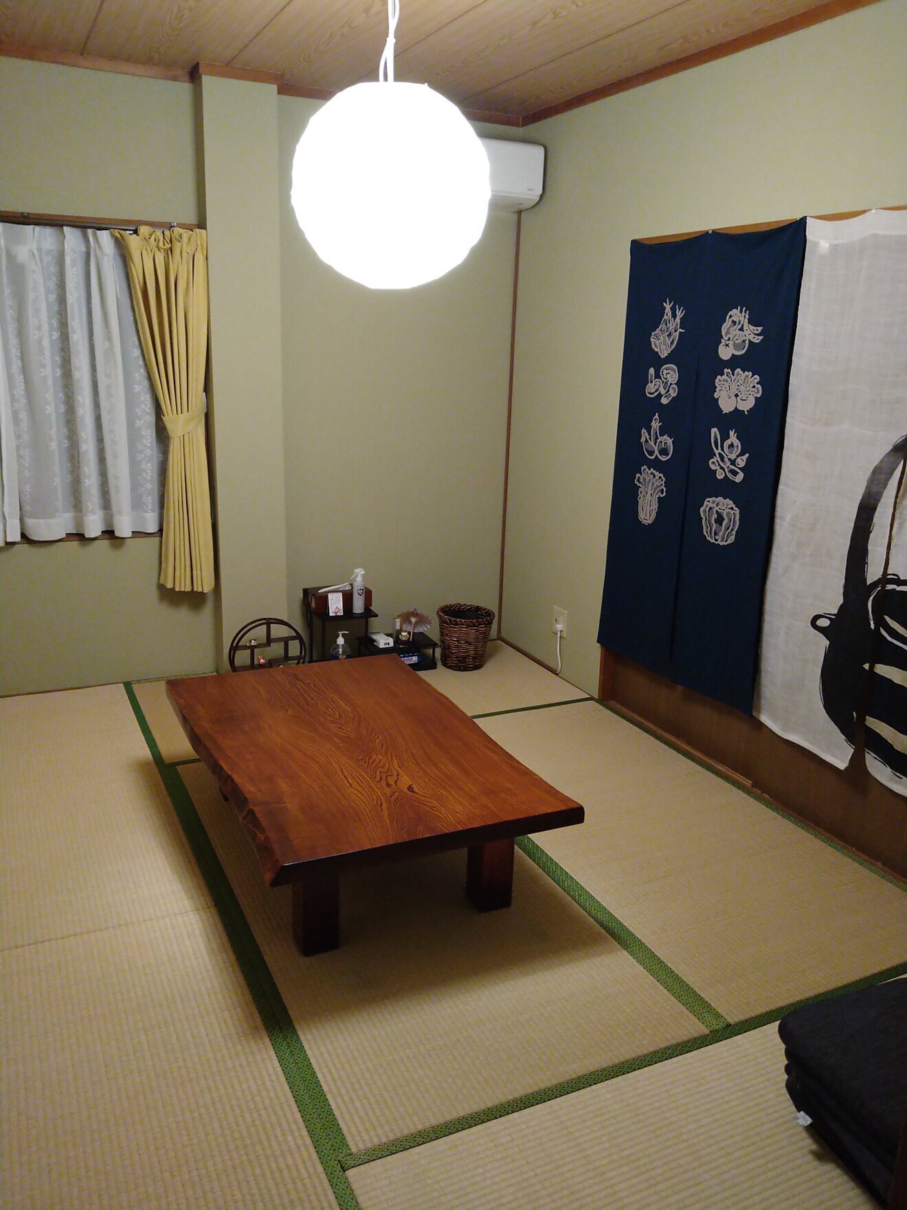 岡山の隠れ家的小料理屋【癒ばしょ】岡山県