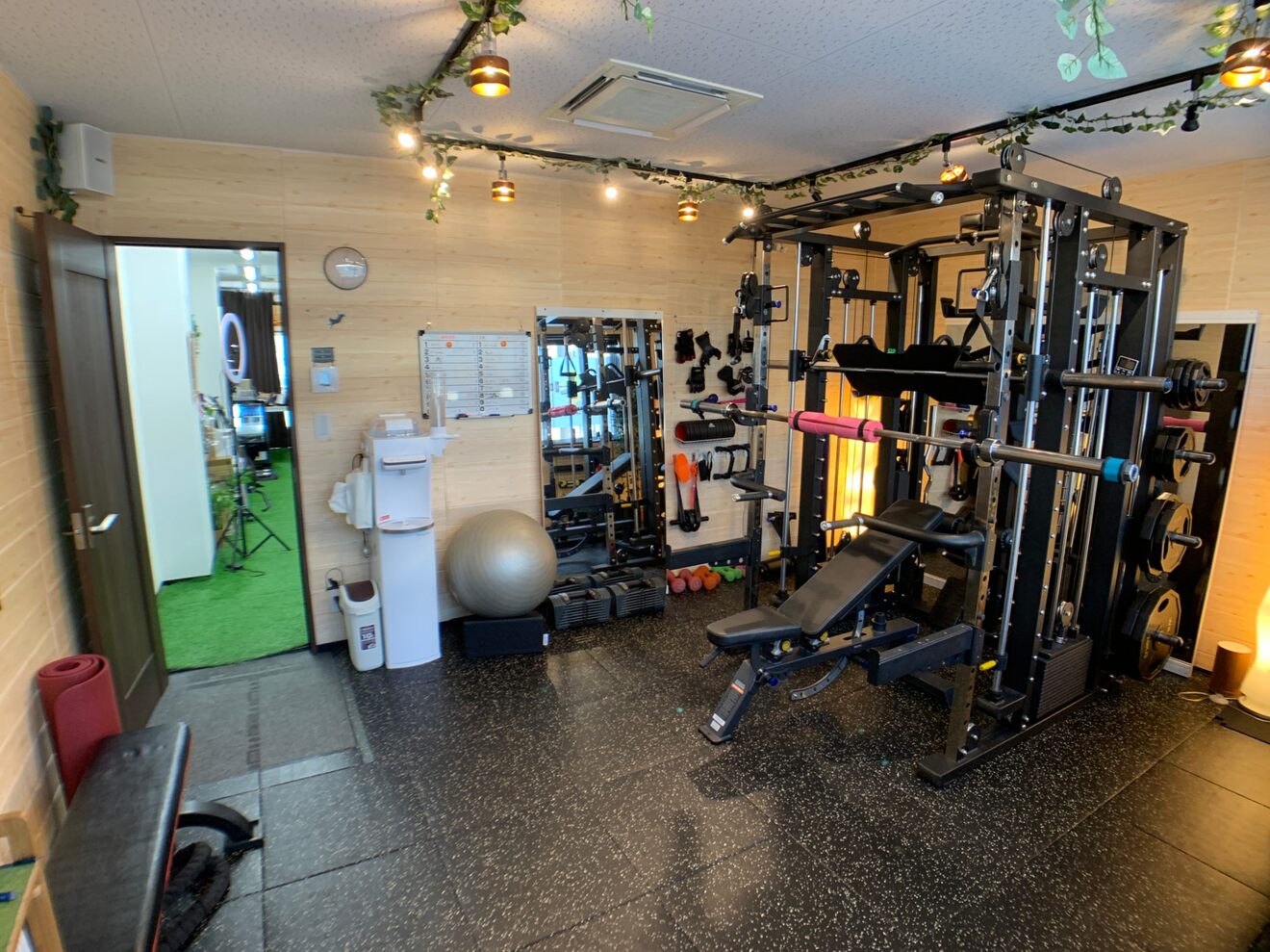 HORNET GYM 新中野店