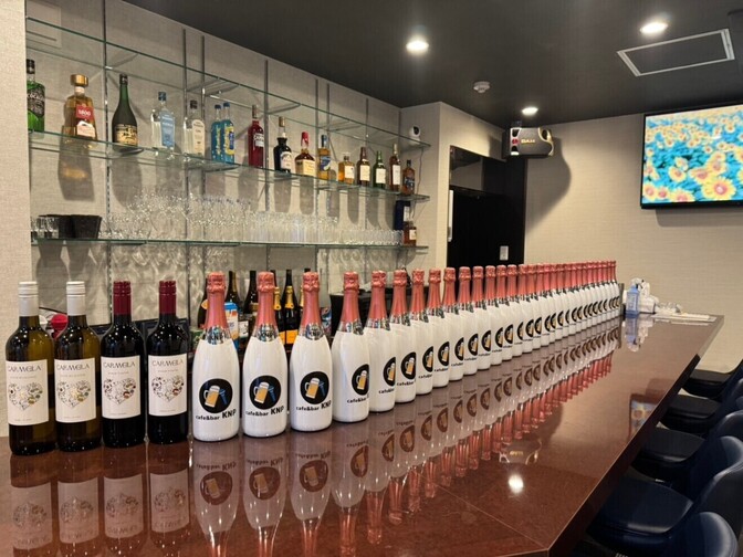 cafe&bar KNP