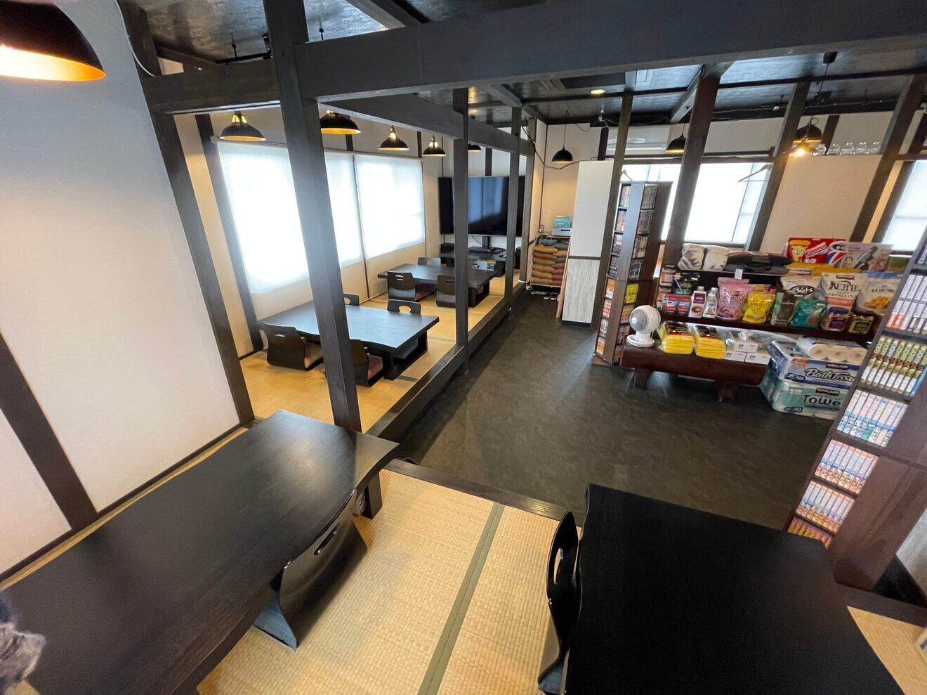 白い看板のお店　愛媛　砥部