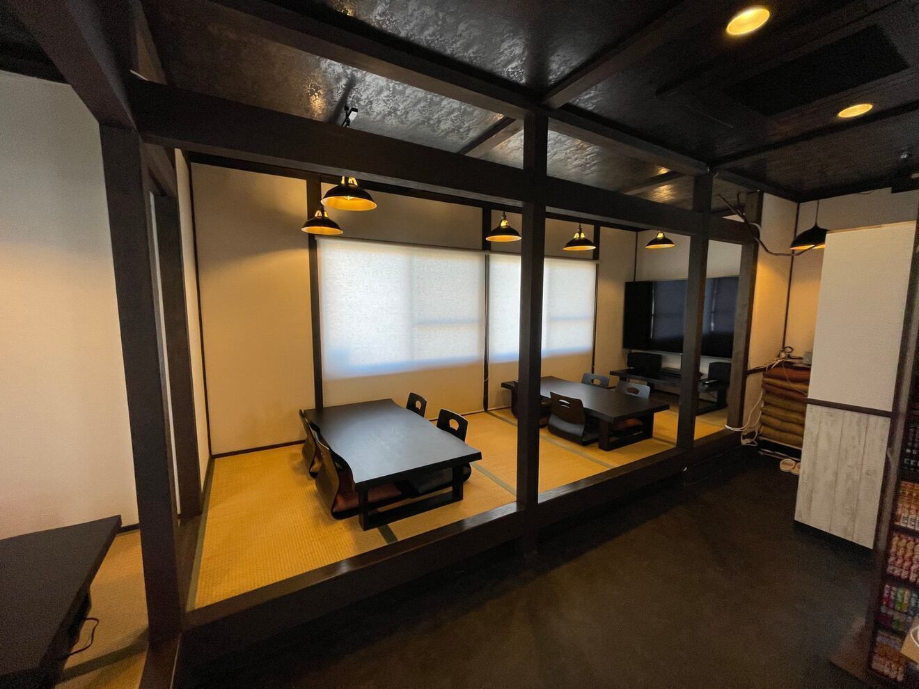 白い看板のお店　愛媛　砥部