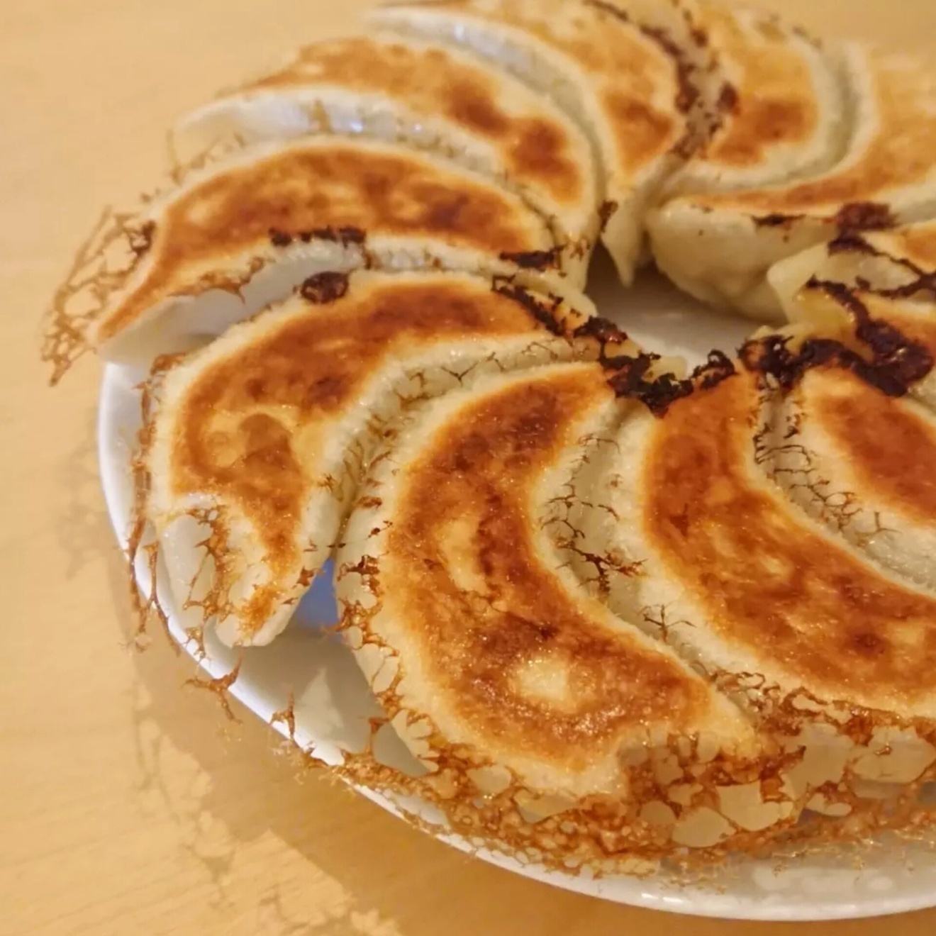 三日月餃子