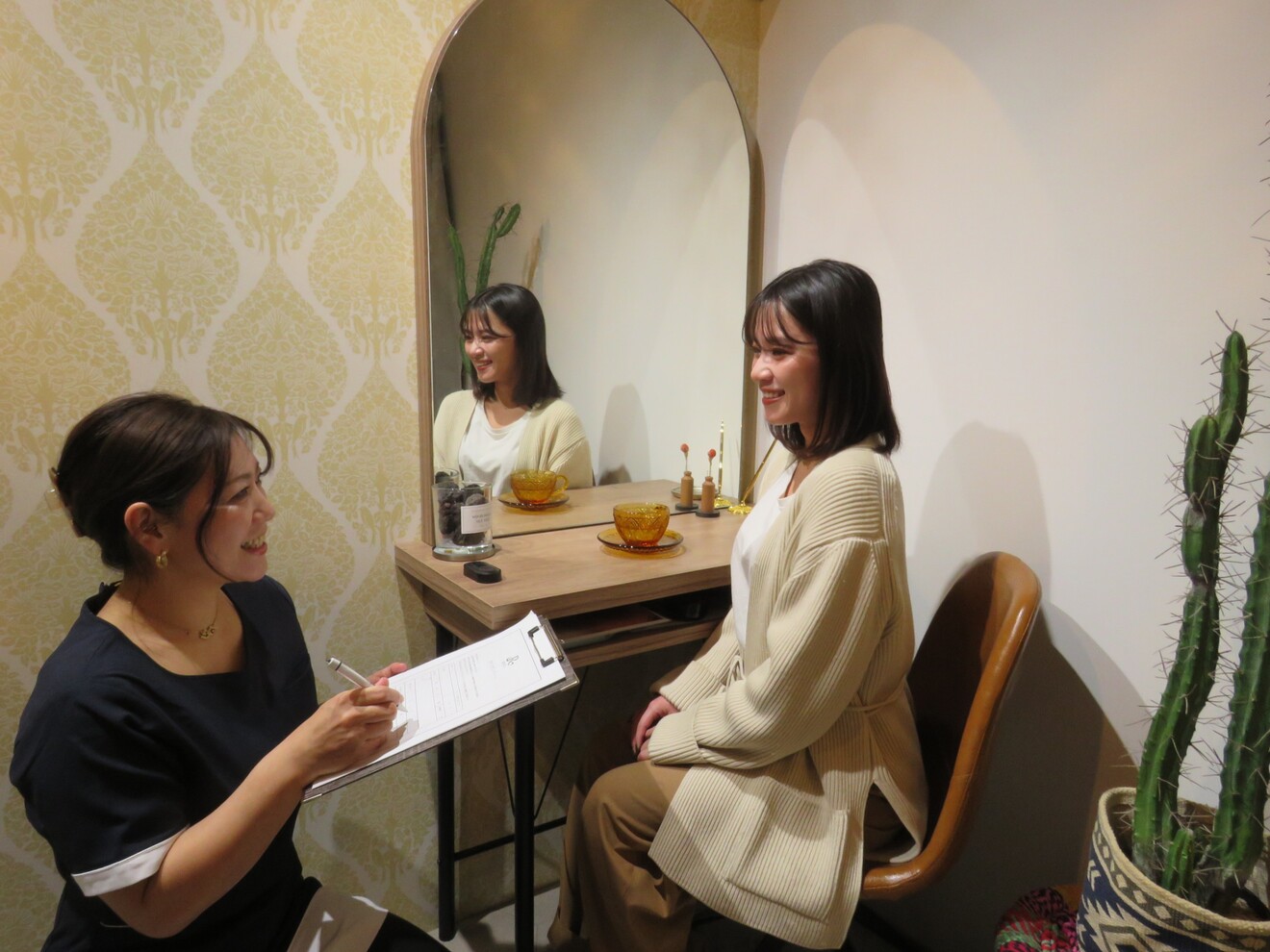 エステ：ひゃーく 六本木ミッドタウン横店