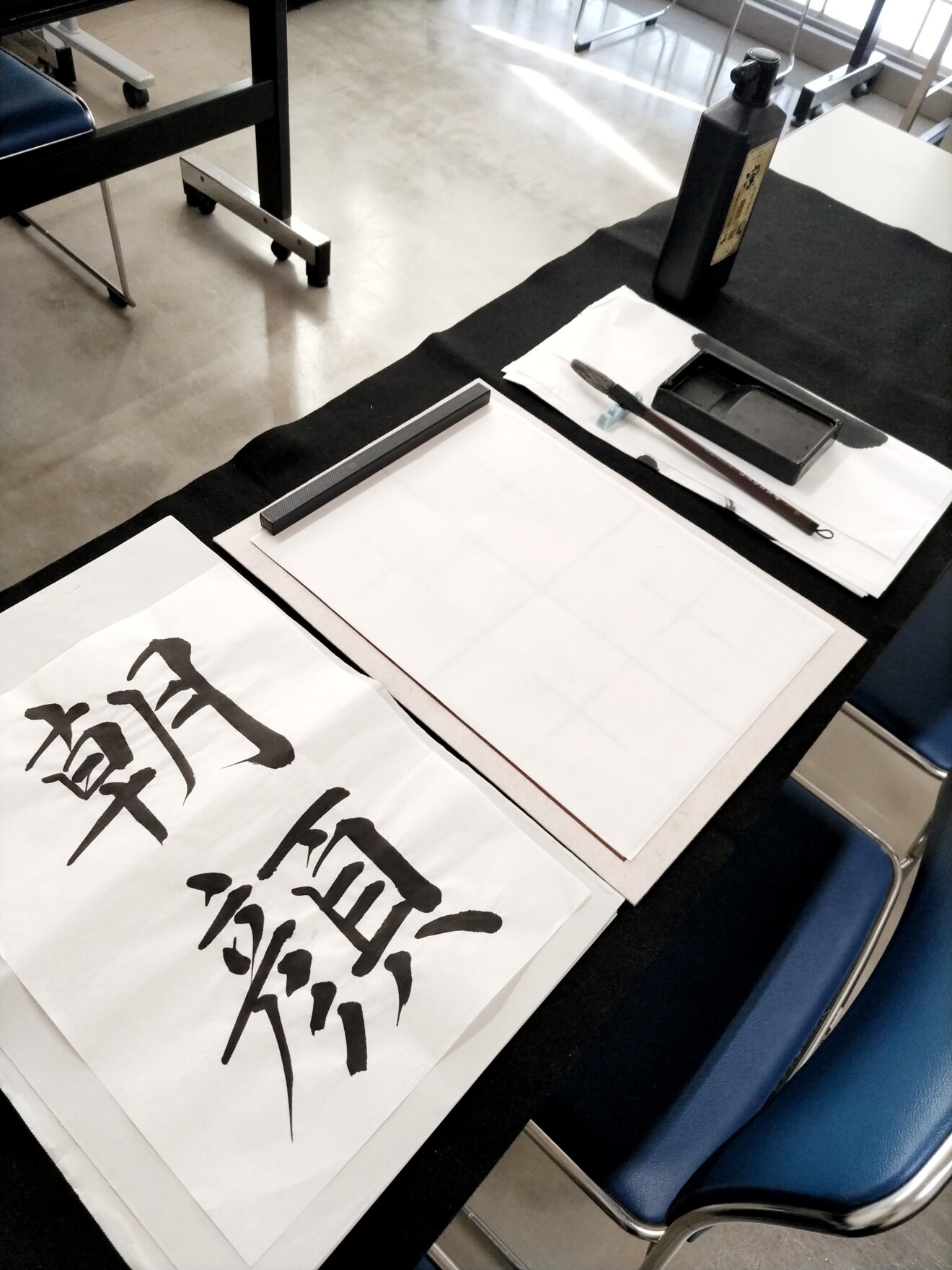 「月いち書道教室」(宝塚駅前)