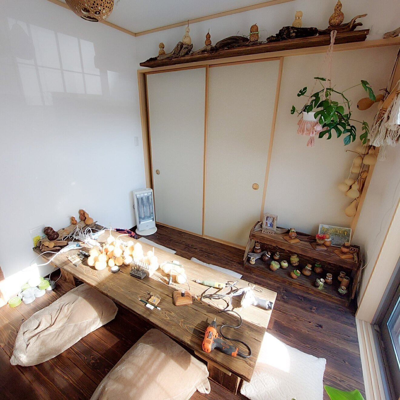 【8月休業】癒しの灯りのランプ屋さん 
