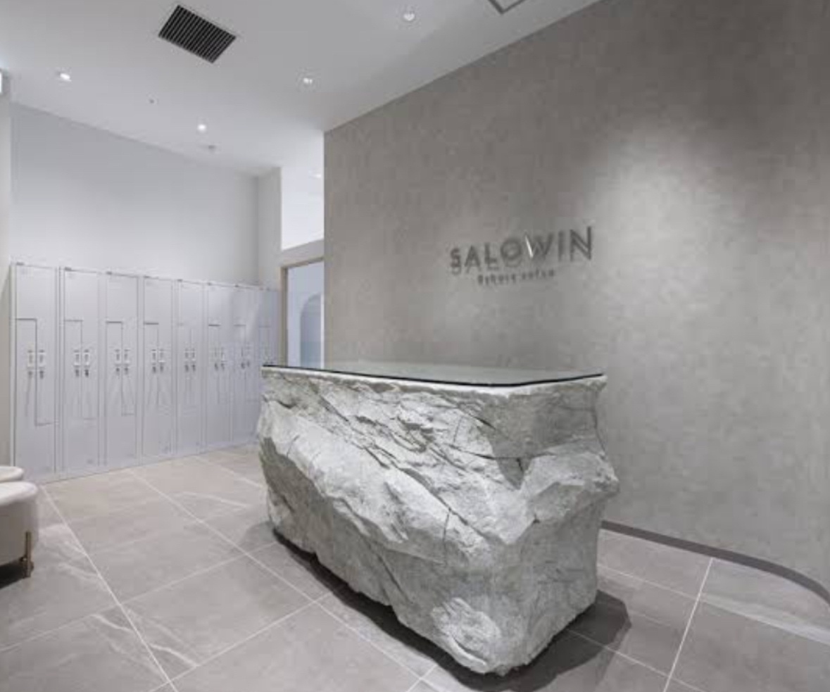 【新宿 美容室】SALOWIN