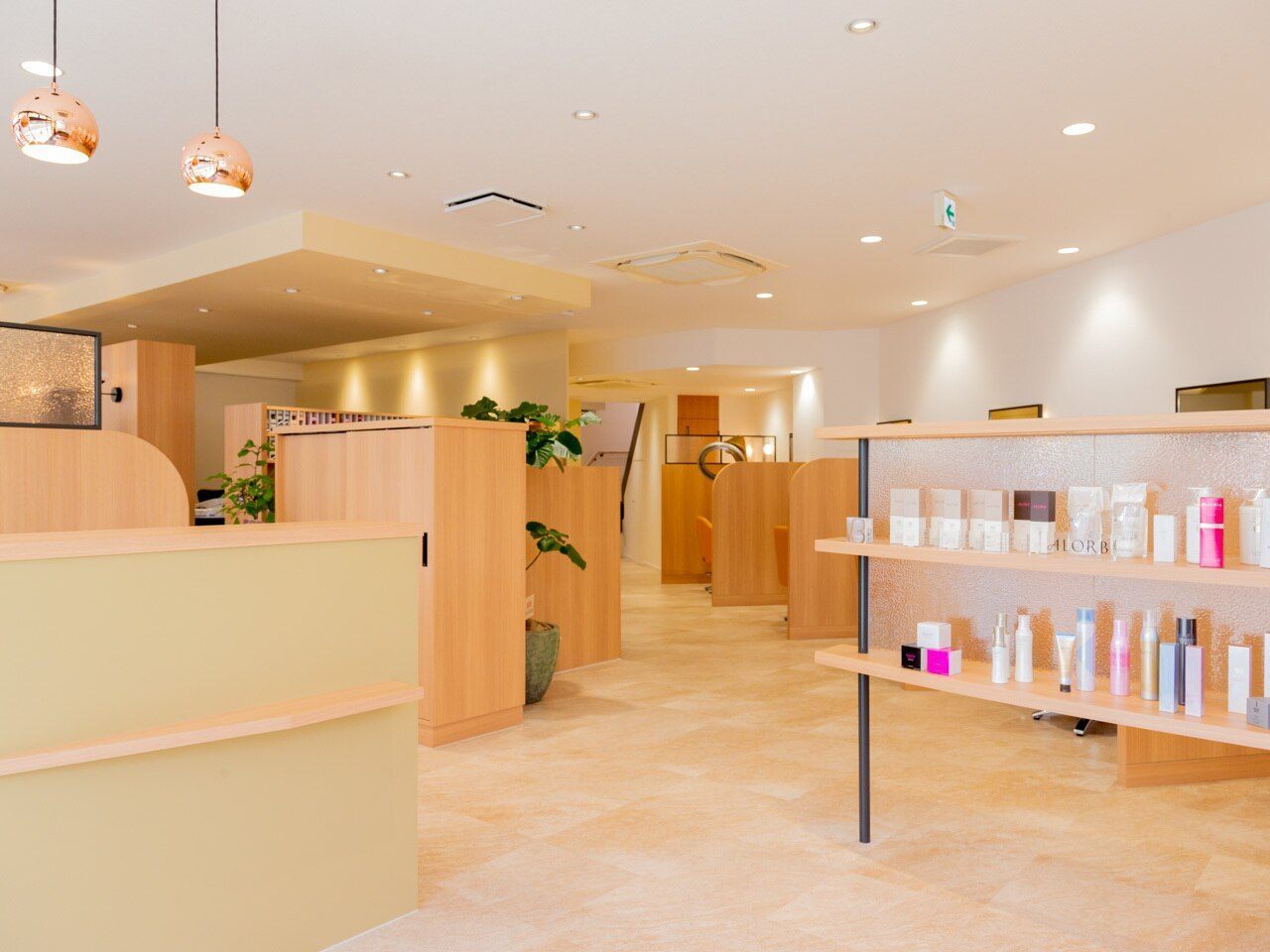 ヘアーメイクポリッシュ向日町店