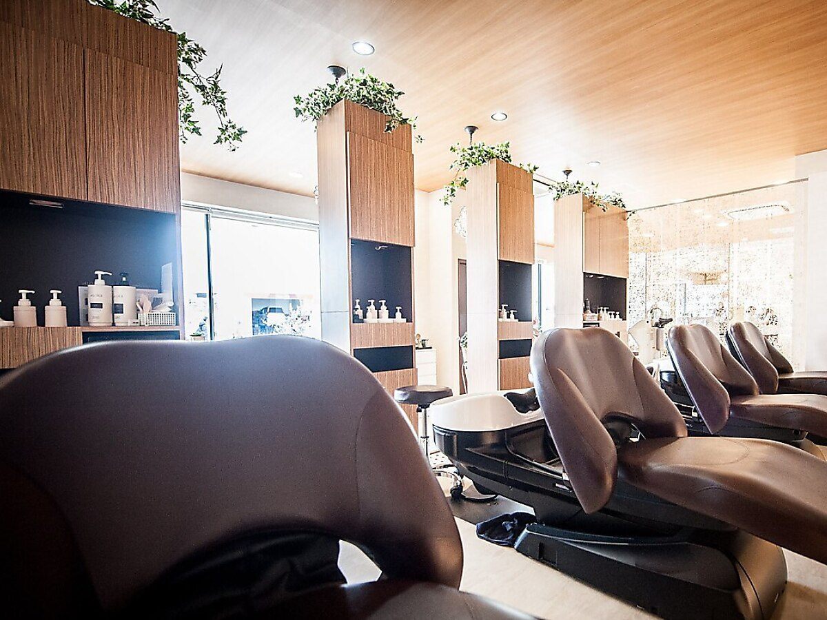 ヘアーメイクポリッシュ大久保店